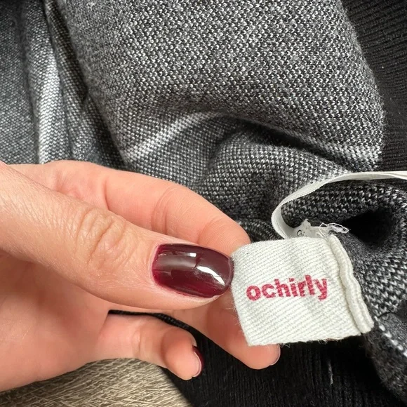 Sweater - Picture 3 of 4